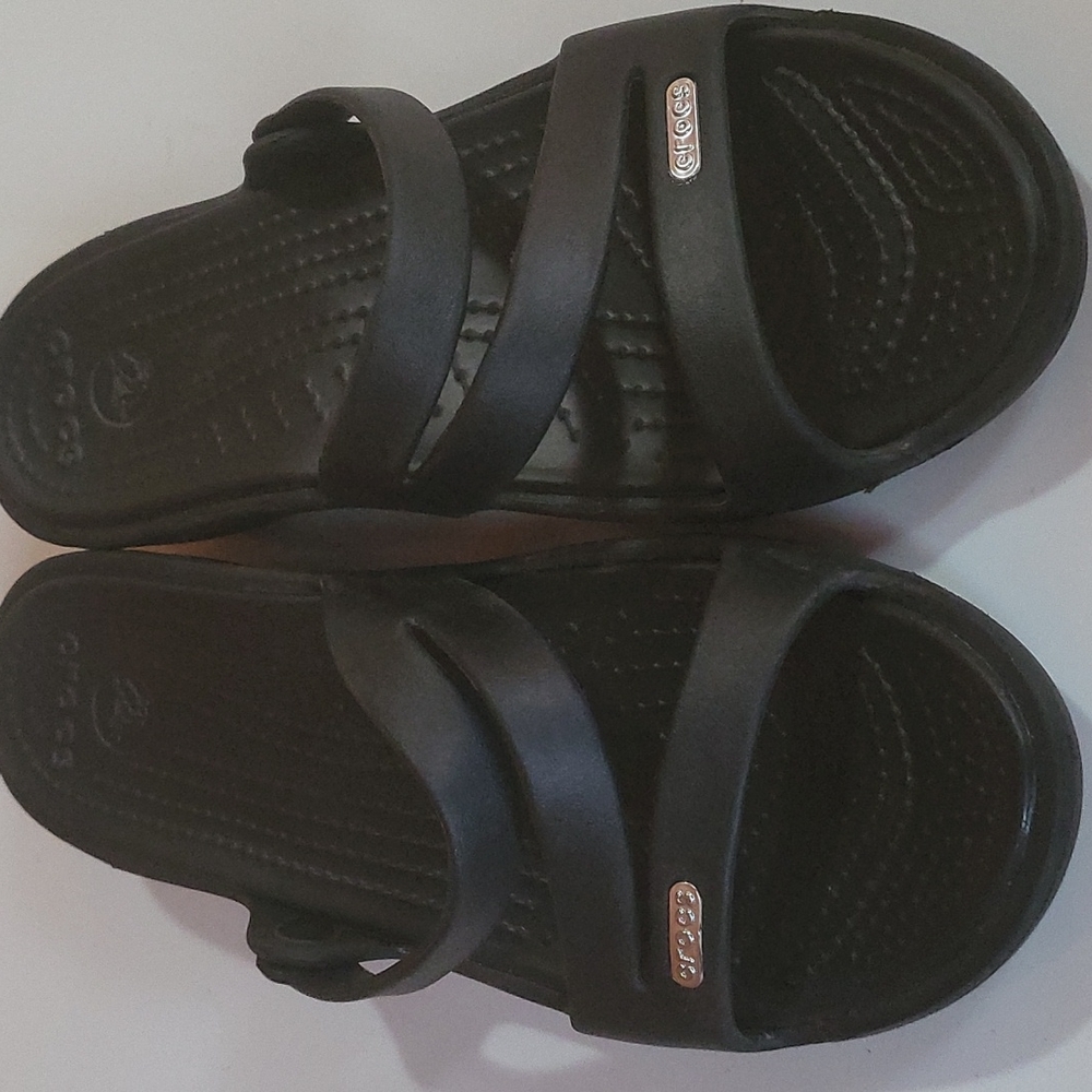 Croc slide